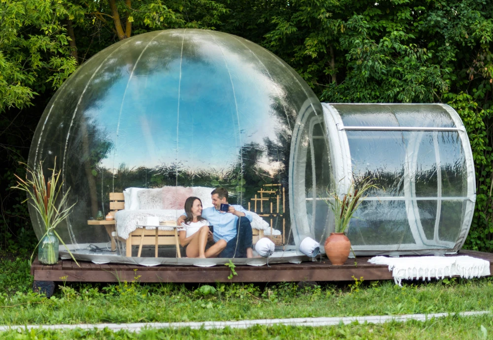 clear plastic bubble tent